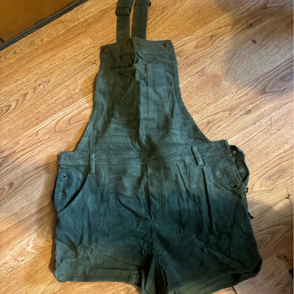 Green corduroy overall shorts